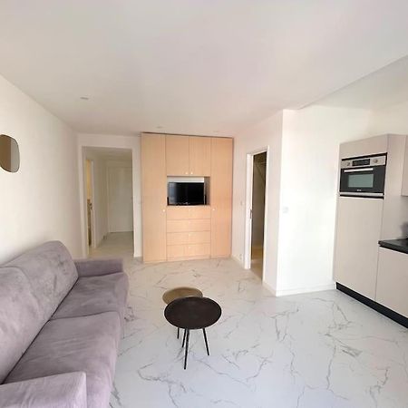 Joli Studio - Studio Neuf Terrasse Clim Wi-Fi 2 Min. Des Plages Antibes Ngoại thất bức ảnh